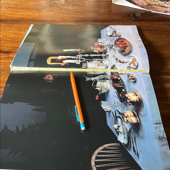 SIGNED Roger Verge’s Entertaining the French Style Vintage Hardcover Book - Picture 15 of 16